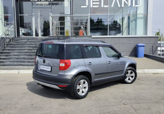 Подержанный автомобиль Skoda Yeti 2011 года (5 фото)