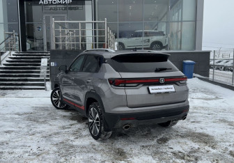 Подержанный автомобиль Changan CS35PLUS 2024 года (7 фото)
