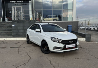 Подержанный автомобиль LADA (ВАЗ) Vesta Sedan 2020 года (3 фото)