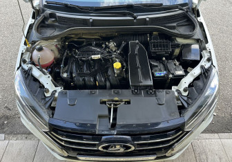Подержанный автомобиль LADA (ВАЗ) Vesta Sedan 2024 года (13 фото)
