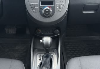 Подержанный автомобиль Kia Soul 2011 года (11 фото)