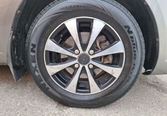 Подержанный автомобиль Kia Rio Sedan 2010 года (14 фото)