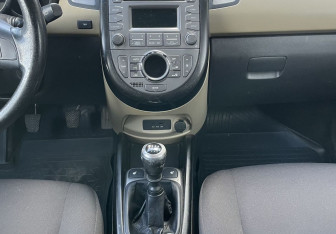 Подержанный автомобиль Kia Soul 2012 года (11 фото)