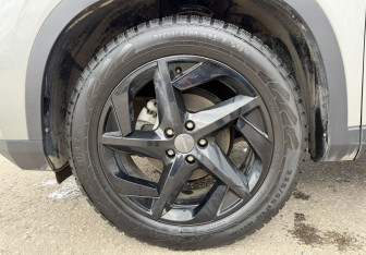 Подержанный автомобиль Omoda C5 2023 года (14 фото)
