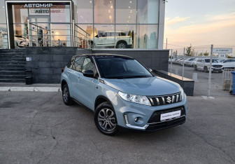Подержанный автомобиль Suzuki Vitara 2020 года (3 фото)