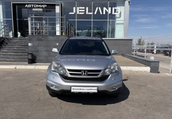 Подержанный автомобиль Honda CR-V 2011 года (2 фото)