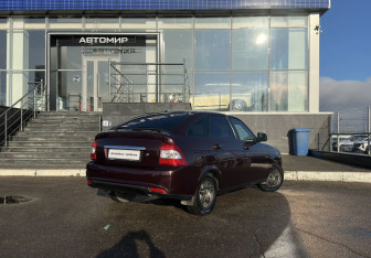 Подержанный автомобиль LADA (ВАЗ) Priora Hatchback 2014 года (5 фото)