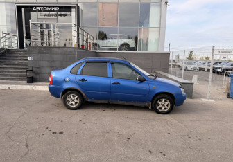 Подержанный автомобиль LADA (ВАЗ) Kalina Sedan 2008 года (4 фото)