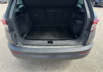 Подержанный автомобиль Skoda Karoq 2020 года (15 фото)