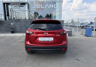 Подержанный автомобиль Mazda CX-5 2016 года (6 фото)