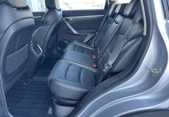 Подержанный автомобиль Geely Atlas Pro 2024 года (12 фото)