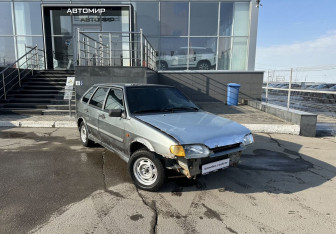 Подержанный автомобиль LADA (ВАЗ) 2114 2012 года (3 фото)