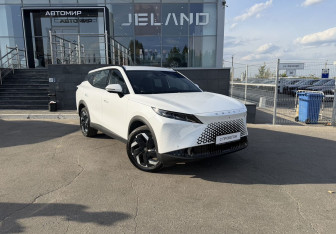 Подержанный автомобиль Omoda C7 2026 года (3 фото)