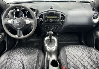 Подержанный автомобиль Nissan Juke 2013 года (10 фото)
