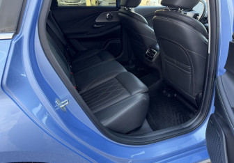 Подержанный автомобиль Chery Arrizo 8 2023 года (12 фото)