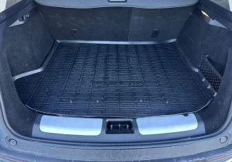 Подержанный автомобиль Geely Atlas Pro 2021 года (13 фото)