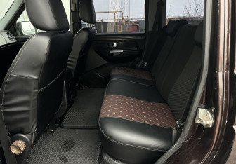 Подержанный автомобиль УАЗ Patriot 2017 года (12 фото)