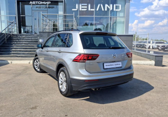 Подержанный автомобиль Volkswagen Tiguan 2020 года (7 фото)