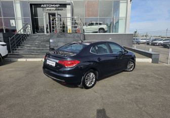 Подержанный автомобиль Citroen C4 Sedan 2019 года (5 фото)
