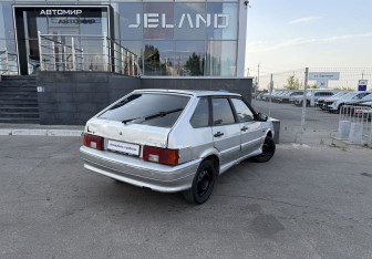 Подержанный автомобиль LADA (ВАЗ) 2114 2004 года (5 фото)