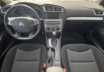 Подержанный автомобиль Citroen C4 Sedan 2019 года (10 фото)