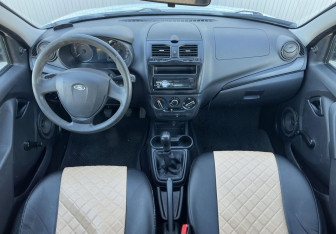 Подержанный автомобиль LADA (ВАЗ) Granta Sedan 2019 года (10 фото)