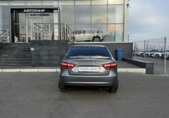 Подержанный автомобиль LADA (ВАЗ) Vesta Sedan 2016 года (6 фото)