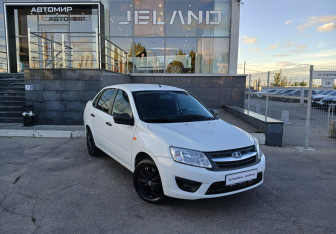 Подержанный автомобиль LADA (ВАЗ) Granta Sedan 2016 года (3 фото)