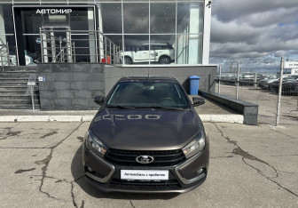 Подержанный автомобиль LADA (ВАЗ) Vesta Sedan 2019 года (2 фото)