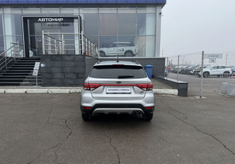 Подержанный автомобиль Kia Rio Hatchback 2019 года (6 фото)