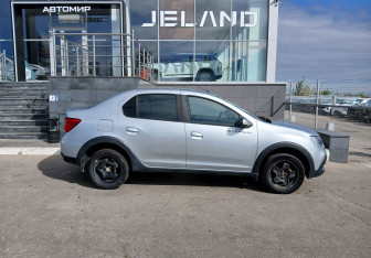 Подержанный автомобиль Renault Logan Sedan 2021 года (4 фото)