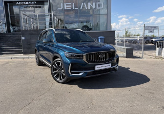 Подержанный автомобиль Geely Monjaro 2023 года (3 фото)