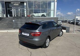 Подержанный автомобиль LADA (ВАЗ) Vesta Wagon 2021 года (5 фото)