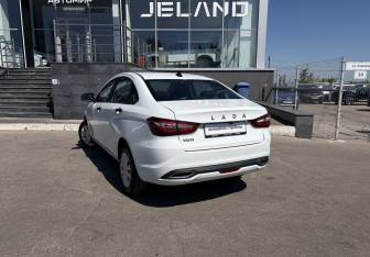 Подержанный автомобиль LADA (ВАЗ) Vesta Sedan 2024 года (7 фото)