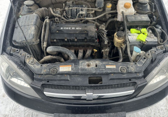 Подержанный автомобиль Chevrolet Lacetti Hatchback 2010 года (14 фото)