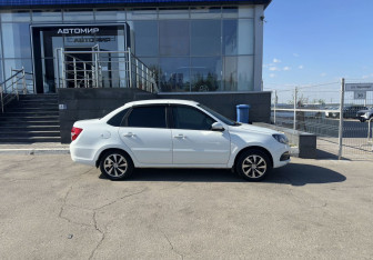 Подержанный автомобиль LADA (ВАЗ) Granta Sedan 2021 года (4 фото)