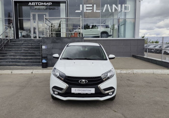 Подержанный автомобиль LADA (ВАЗ) XRAY 2018 года (2 фото)