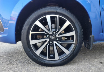 Подержанный автомобиль LADA (ВАЗ) Granta Sedan 2021 года (14 фото)