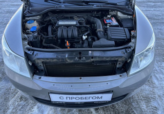 Подержанный автомобиль Skoda Octavia Liftback 2012 года (13 фото)