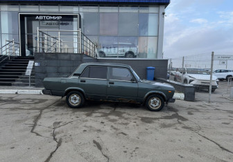 Подержанный автомобиль LADA (ВАЗ) 2107 2010 года (4 фото)