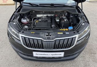 Подержанный автомобиль Skoda Karoq 2021 года (14 фото)