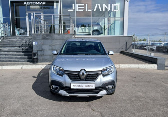 Подержанный автомобиль Renault Logan Sedan 2021 года (2 фото)