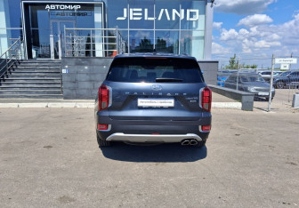 Подержанный автомобиль Hyundai Palisade 2021 года (6 фото)