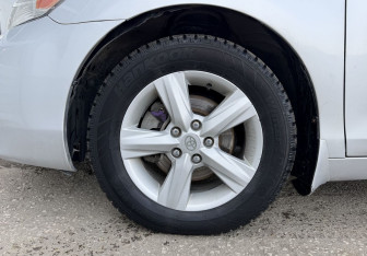 Подержанный автомобиль Toyota Camry Sedan 2009 года (14 фото)