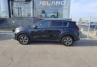Подержанный автомобиль Kia Sportage 2021 года (8 фото)