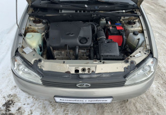 Подержанный автомобиль LADA (ВАЗ) Kalina Sedan 2006 года (13 фото)