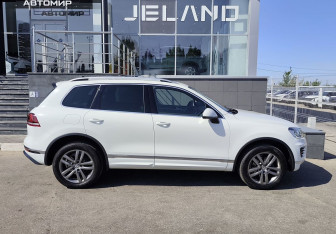 Подержанный автомобиль Volkswagen Touareg 2016 года (4 фото)