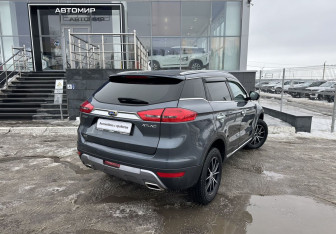 Подержанный автомобиль Geely Atlas 2021 года (5 фото)