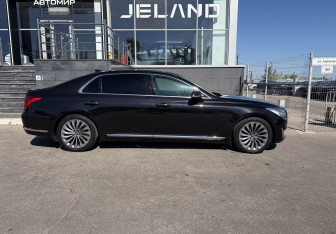 Подержанный автомобиль Genesis G90 2018 года (4 фото)