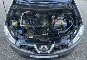 Подержанный автомобиль Nissan Qashqai 2012 года (14 фото)